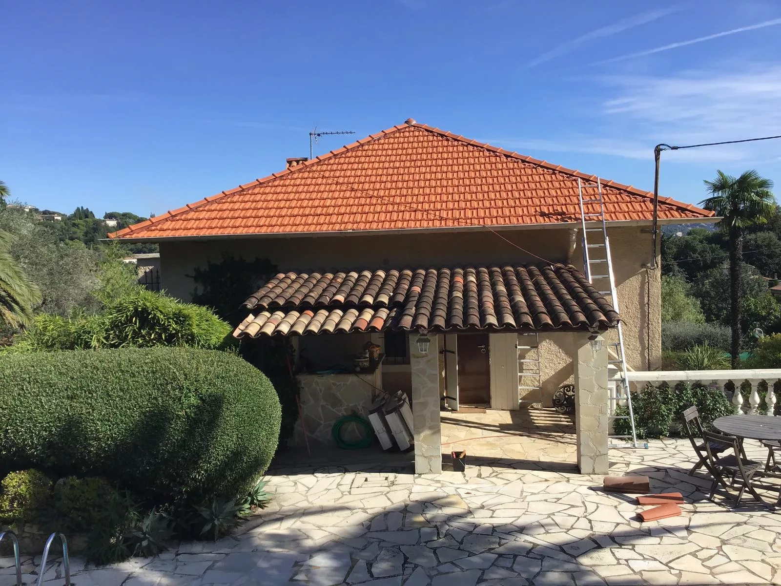 Toiture à Villeneuve entretenue par un couvreur